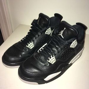 Size 10 Jordan 4 Oreo 2015 edition